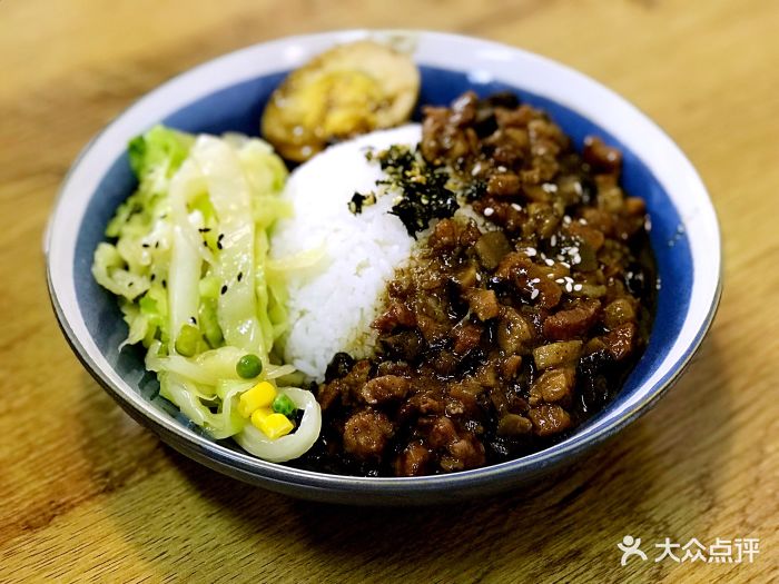 巷南饭堂(宽厚里店)台式卤肉饭图片