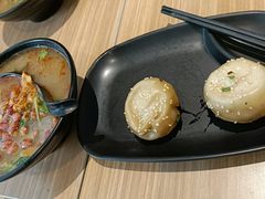 -小杨生煎(金山百联购物中心3楼店)