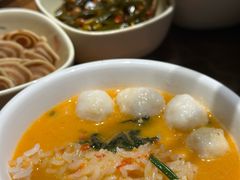 -湘力力小院·鱼汤泡饭(枫林路店)