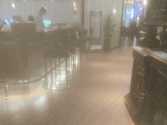-醉辉皇上海之巅(上海中心大厦店)