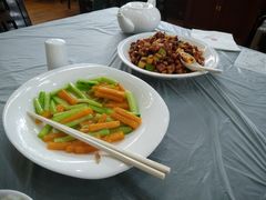 宫保鸡丁-农园餐厅(北京大学店)