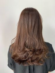 -茶发Salon·烫发染发理发