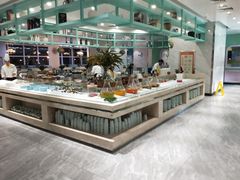 自助取餐区-绿岛港轩海鲜烤肉涮锅自助餐厅