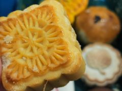 绿豆皇-泸溪河桃酥(壹方城店)