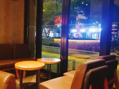 -星巴克(北新泾店)