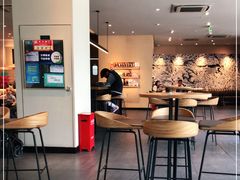 -星巴克臻选(嘉兴海宁银泰城店)