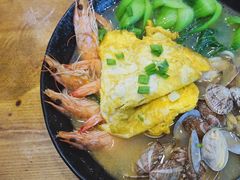 -老东镇啤酒屋海鲜加工·蒸汽海鲜·海鲜烧烤(台东店)