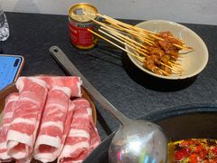 -四小区火锅·巷子里的重庆火锅(花照壁店)