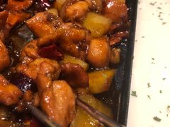 -肥肥虾庄·金牌油焖大虾(杨园滨江时代walk店)