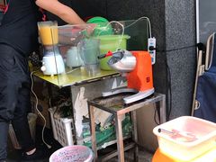 -夏食光安顺小舒冰粉冰浆(甲秀楼店)