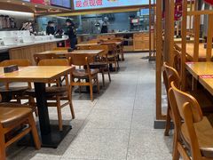 -南城香·饭香串香馄饨香(青年路店)