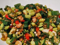 -黄泥岗·地道湖北菜(奥特莱斯店)