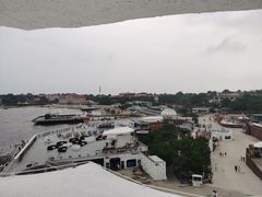 -北戴河碧螺塔海上酒吧公园