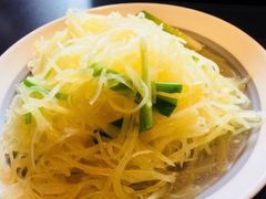 清炒土豆丝-上名堂·鱼头好吃(体育场路店)