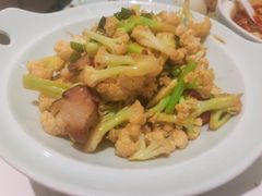 -川人百味(金安中央大街店)