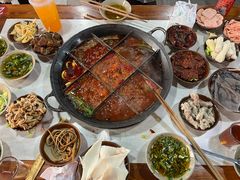 -正南齊北重庆老火锅(光华村直营店)