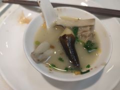 -沪华海鲜大酒楼(南汇店)