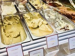 -VENCHI 闻绮(上海佛罗伦萨小镇店)