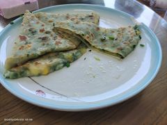-溢心园香河肉饼总店