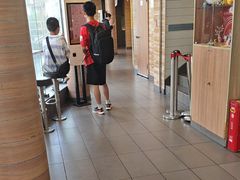 -麦当劳(虹梅路地铁站店)