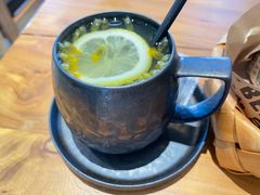 -萤火虫咖啡(后海店)
