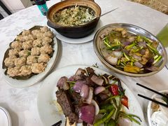 荷叶蒸莲藕丸-台山第一家兴华黄鳝饭·黄鳝婆(彭沙坑总店)