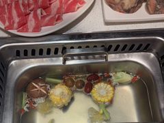 -颐辰舍岁岁羊(文昌万达景园店)