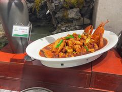 -浦東饭店(育才街怀特国际商城店)