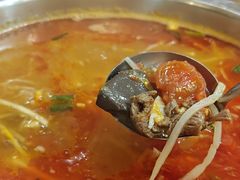 -黄利砖万峰林布依特色酸笋牛肉馆