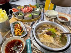 -顶上头·螺蛳火锅(五一新村店)