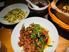 -吃饭皇帝大土家民族菜(正大广场店)