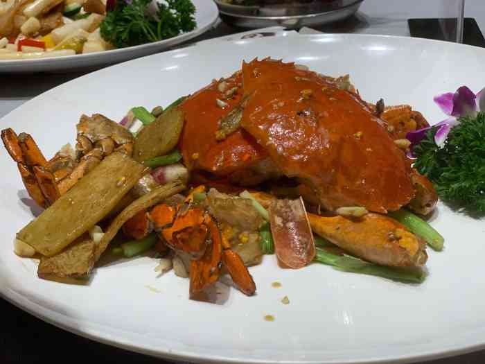 千岛海景酒家(常平店)-"环境很好,服务也很热情,最爱吃的酒花螺味.