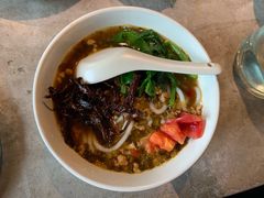 油鸡枞米线-半山腰·云南菜(侨福芳草地店)
