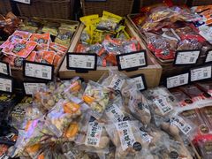 零售区-来伊份(龙之梦长宁店)