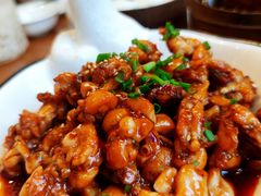 -莲餐厅·湖北菜·潜江小龙虾店(愚园路店)