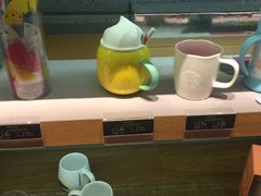 -星巴克(上海虹桥南丰城办公楼店)