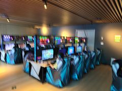 -涨巢·潮玩水疗局