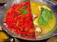 -湊湊火锅·茶憩(杭州湖滨银泰in77店)