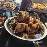 鸡可以买半只。大概七十多左右半只吧