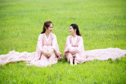 -施华洛婚纱摄影会所(范阳中路店)