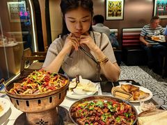 -清真·卡德尔大叔新疆主题餐厅(龙汇路店)