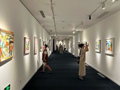 -艺仓美术馆