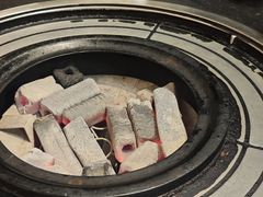 -阿山卓·野生菌火锅·纳西火塘烤肉