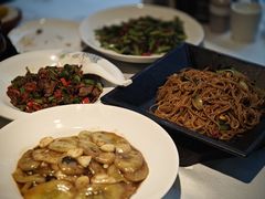 -鄱阳湖·江西小炒·瓦罐煨汤(五道口店)