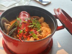 -弦月窗LUNETTE BY AMANDA(复兴路店)