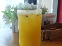 -味德西餐音乐酒吧 Wade's Bar&Grill