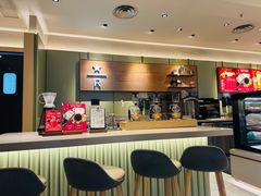 -星巴克臻选(上海中环广场2F店)