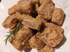 蛋黄酥香芋-百富源·海鲜辽菜(和平北大街店)