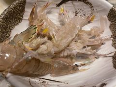 -雍和会海鲜姿造自助(湖东路店)
