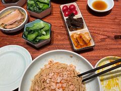 -裕兴记•蟹黄面馆(人民广场店)